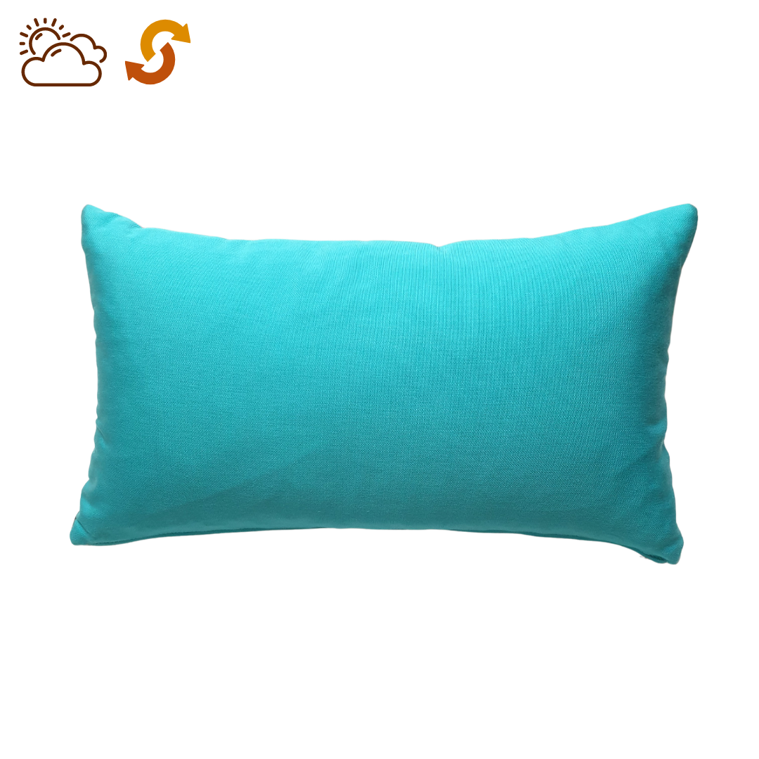 Face bleu turquoise d'une housse de coussin d'extérieur dimensions 50x30 centimètres, fabriquée en France par l'atelier Larouquine, Bayonne, Pays basque