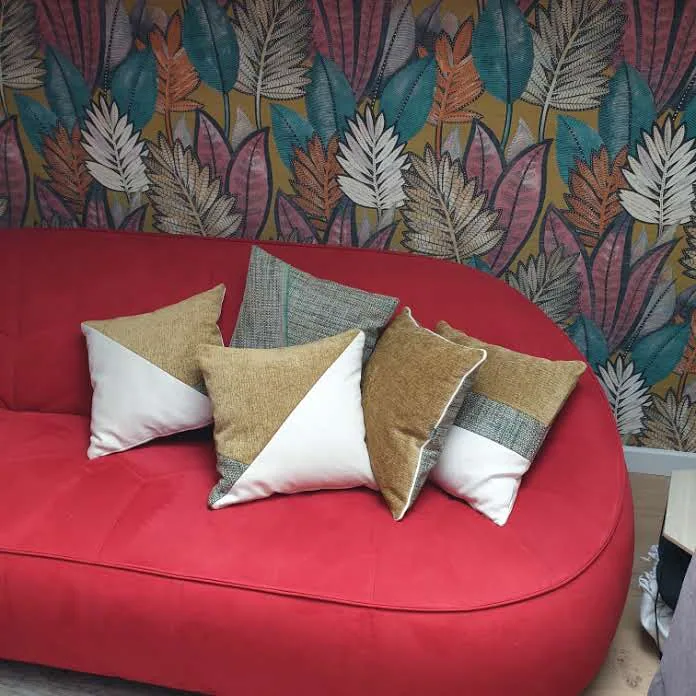 coussins patchwork de tissus Prestigious et microsuede — réalisation Larouquine