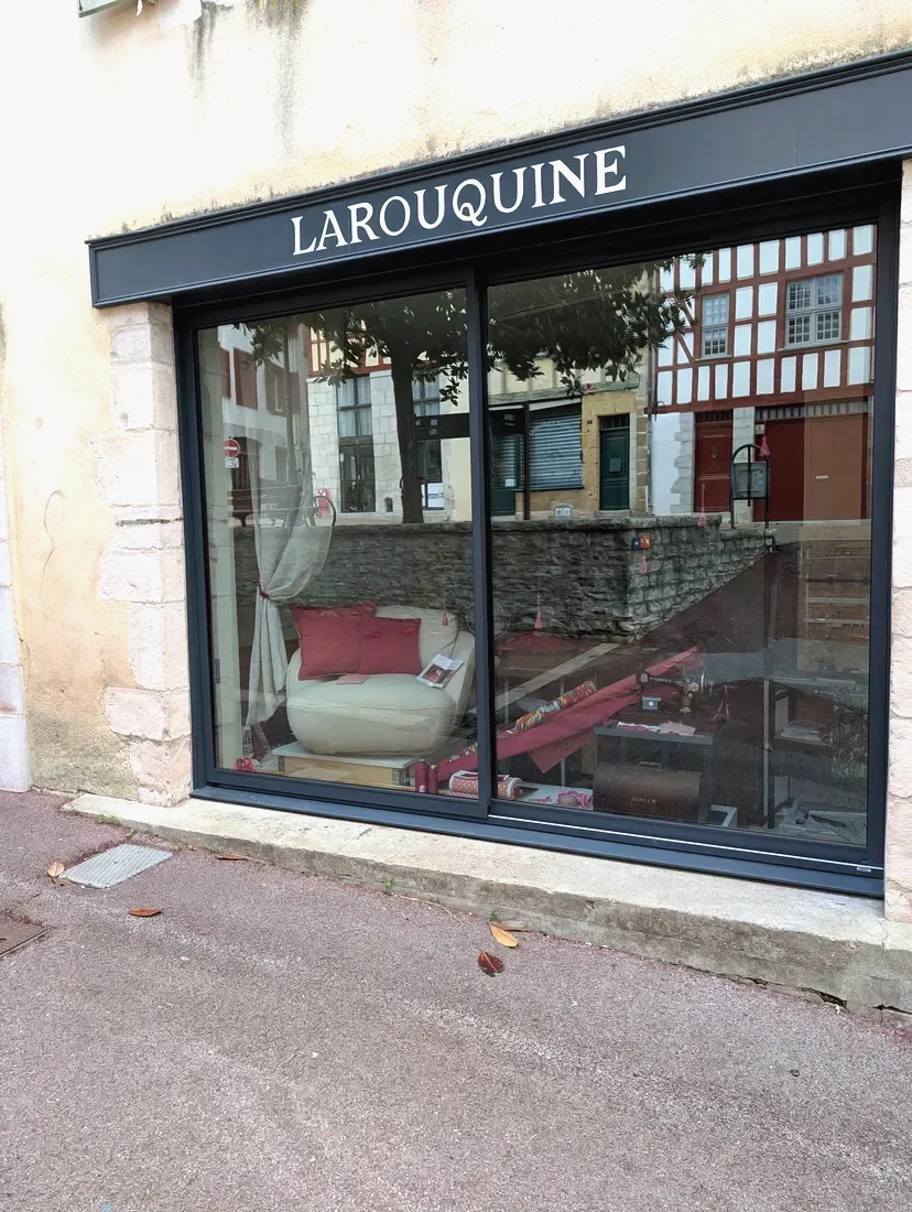 Illustration de l’article : Pourquoi « Larouquine » ?