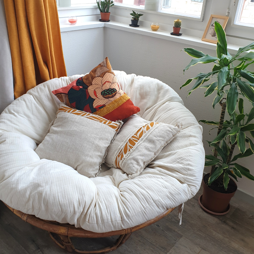 Coussin 100% lin lavé naturel - franges et feuilles